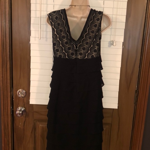 New without tags Scarlett Nite Dress - Picture 5 of 8